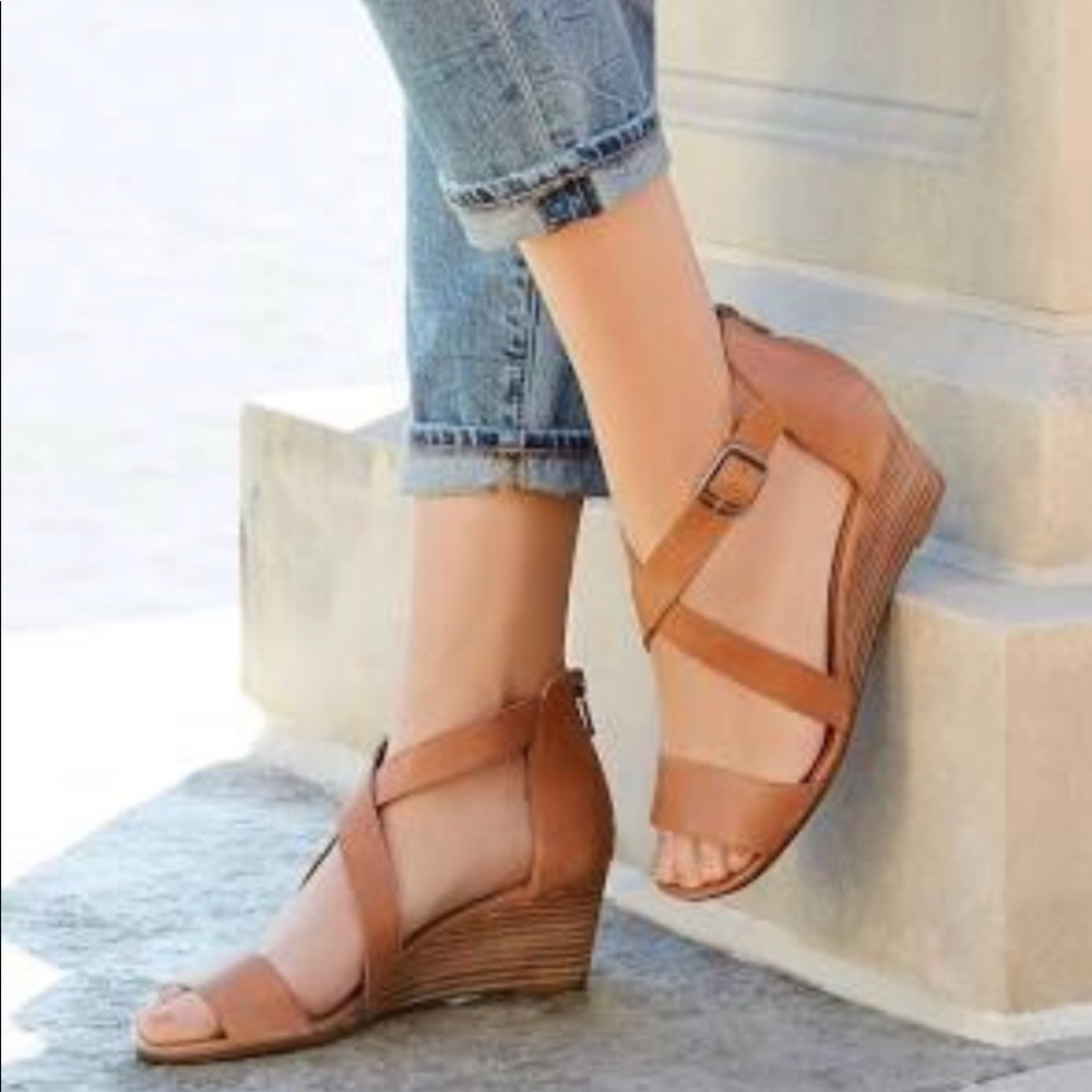 Lucky Brand Jenley Wedge